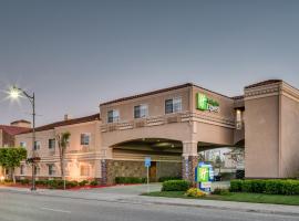 Holiday Inn Express & Suites Santa Clara, an IHG Hotel，位于圣克拉拉特里顿艺术博物馆附近的酒店