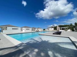 Cebu R Resort Tabuelan，位于Tabuelan的酒店