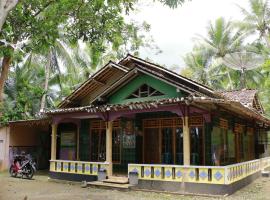 Homestay ENDRO，位于Sermo的酒店