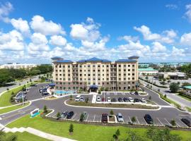 Staybridge Suites Orlando at SeaWorld by IHG - Free Breakfast & Shuttle to SeaWorld Parks，位于奥兰多的酒店