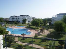 Apartamento en Bahia Golf - Costa Ballena，位于科斯塔巴伦娜的酒店