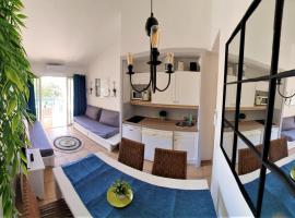 Appartement Prestige résidence Pierre & Vacances Golfe de Saint Tropez，位于格里莫的度假村