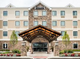 Staybridge Suites Montgomeryville by IHG，位于North Wales的酒店