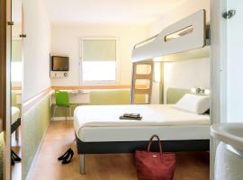 Ibis budget Lille Ronchin - Stade Pierre Mauroy，位于龙尚的酒店