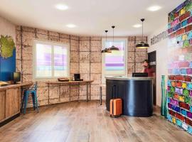 Ibis Styles Hyères Rooftop & Spa，位于耶尔的酒店