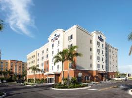 Candlewood Suites - Miami Exec Airport - Kendall, an IHG Hotel，位于肯代尔的酒店