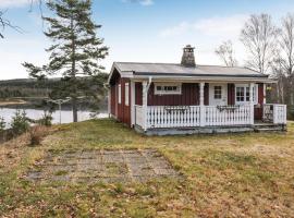 Beautiful Home In Gunnarskog With Lake View，位于Gunnarskog的酒店