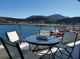 Sea breeze holiday apartment