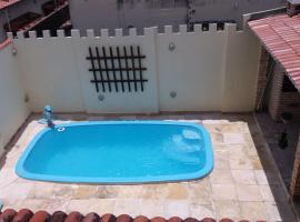 LINDO SOBRADO COM PISCINA PARA ATÉ 10 HÓSPEDES!，位于纳塔尔的酒店