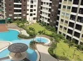 AVIDA ATRIA T2-C short walk mall,esplanade,wifi,netflix,kitchen,pool