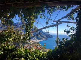 Ravello Views Apartment，位于拉维罗的公寓