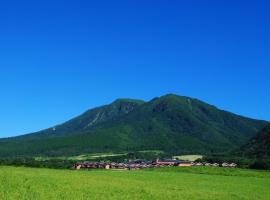 共鸣俱乐部长住酒店，位于竹田的酒店