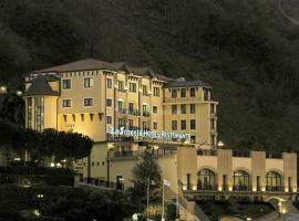 福雷斯塔酒店，位于Montoro Inferiore的酒店