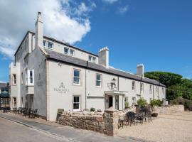 Beadnell Towers Hotel，位于比德内尔的酒店