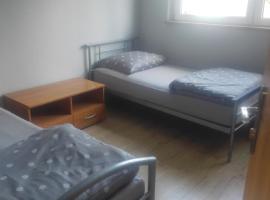 Hostel Lisięcice，位于Lisiecice的青旅