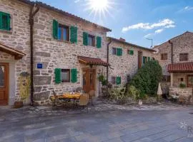 Rona stone house apartments Janja