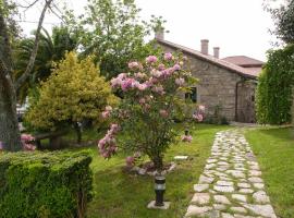 Hotel Albardonedo，位于Roxos的酒店