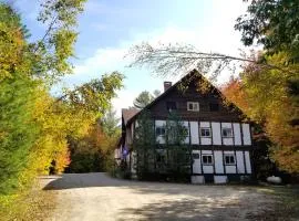Kancamagus Swift River Inn