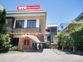 OYO 560 Stonewood Hotel，位于桑托斯将军城的酒店