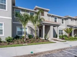 Four-Bedroom Townhome Davenport