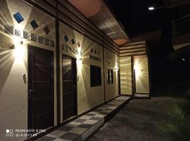 Touch the Wind，位于猜也蓬的带停车场的酒店