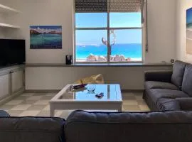 Duplex con vistas en primera linea de playa