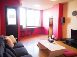 Riverside 旅音，位于金泽的酒店