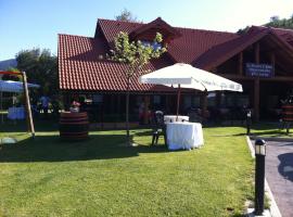 Hotel Stazione di Posta，位于Cantiano的酒店