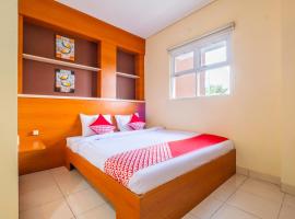 OYO 2947 Cluster Harris Home Stay & Kos，位于Cimindi的酒店