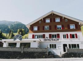 der GASTHOF，位于Bürglen思博润根拉齐缆车附近的酒店