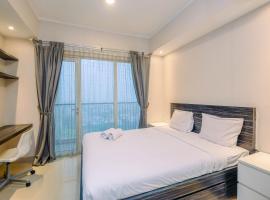 Warm and Cozy Studio at The Oasis Cikarang Apartment By Travelio，位于芝卡朗的酒店