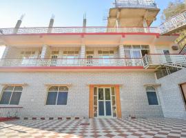 OYO 71344 Chandan Home Stay，位于索兰的酒店