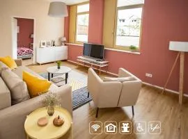 Eckhof Domizil - Großzügige Ferienwohnung mit kleinem Garten in der Altstadt von Gotha