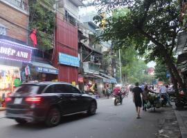 Hotel 3，位于Saint-Just-Saint-Rambert的酒店