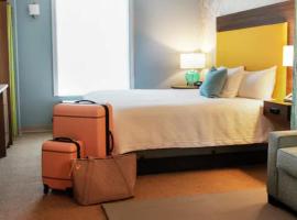 Home2 Suites By Hilton Elkhart，位于埃尔克哈特的酒店