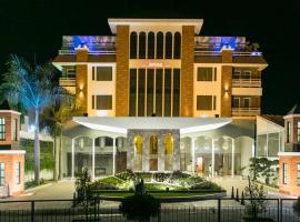THE IMPERIAL GRAND，位于乌贾因的酒店