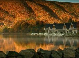 Keltic Quay Cottages & Bayfront Lodge