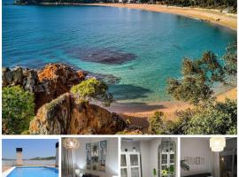 SeaHomes Vacations, BEACH&POOL, in Fenals Beach，位于罗列特海岸Golf Lloret Pitch and Putt附近的酒店