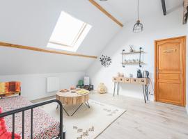 Chambres d'Hôtes les Colombes，位于Montmort-Lucy的酒店