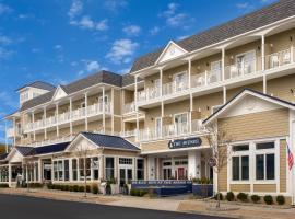 Avenue Inn & Spa，位于柏斯海滩Rehoboth Railroad Station附近的酒店