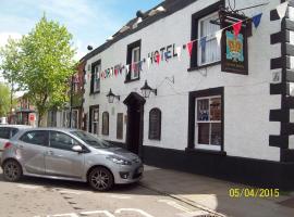 The Crown Hotel，位于皇家伍顿巴西特的酒店