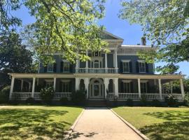 Elmwood 1820 Bed & Breakfast Inn，位于华盛顿的酒店