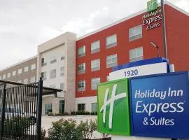 Holiday Inn Express & Suites - Houston IAH - Beltway 8, an IHG Hotel