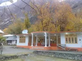 Benazir Hotel Kalash