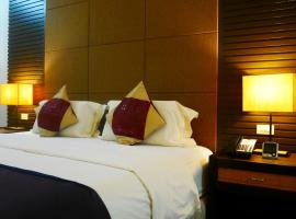 巴科洛德圆环套房酒店，位于新贝克鲁机场 - BCD附近的酒店