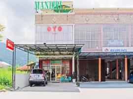 SUPER OYO 2199 Mandiri Guest House Syariah，位于武吉丁宜Padang Panjang Train Station附近的酒店