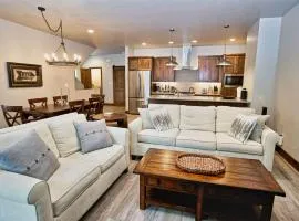 Silverpine Hideaway by Casago McCall - Donerightmanagement
