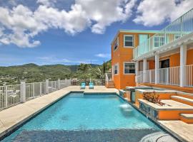 Breezy St Croix Bungalow with Pool and Ocean Views!，位于克里斯琴斯特德的酒店