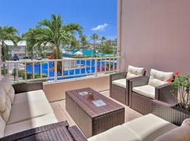 Tropical St Thomas Resort Getaway with Pool Access!，位于拿撒勒的海滩短租房