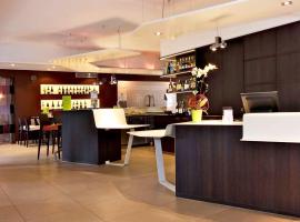 Mercure Hexagone Luxeuil，位于吕克瑟伊莱班的酒店